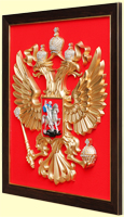 Панно герб РФ 40х42см. (арт. Панно 42/2 орех): щит - флок, рама - орех, орел - пластик, краска, кристаллы Сваровски вариант №2 Панно герб РФ 40х42см. (арт. Панно 42/2 орех): щит - флок, рама - орех, орел - пластик, краска, кристаллы Сваровски вариант №2